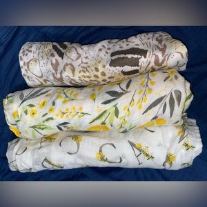 3 Bebe Au Lait swaddles